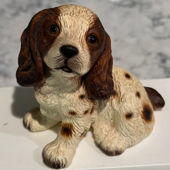 Dog figurine by global Art, 1986 Harvey Knox Kingdom - Picture 1 of 4